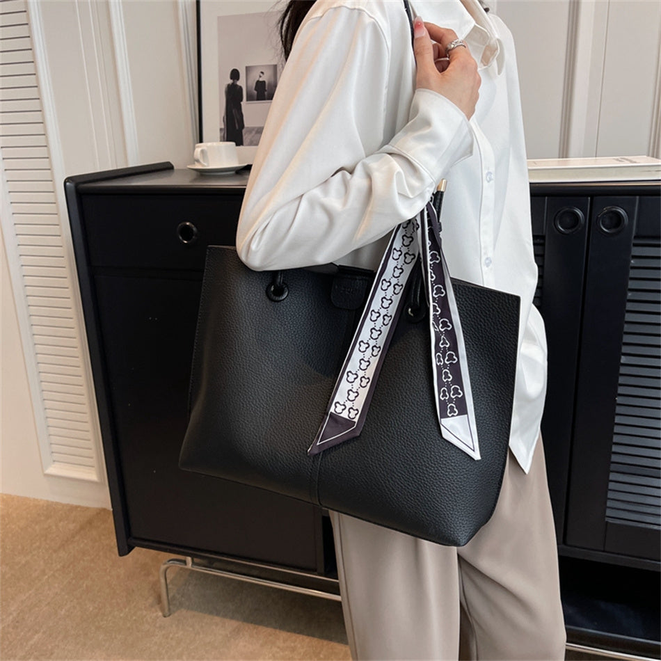 Popular Minimalist Versatile And Large Capacity Bag For Women