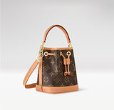 Noé Pochette handbag
