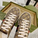 Women's Ace Series Ebony GG Supreme Bee Print Sneakers |550051 9N050 8465