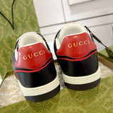 Men's Black, White, and Red Interlocking G Leather Sneakers |762611 AACNW 1051