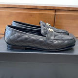 Women's Black Diamond-Quilted Lambskin Loafers |G36646 X01000 94305