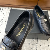 Women's Black Diamond-Quilted Lambskin Loafers |G36646 X01000 94305