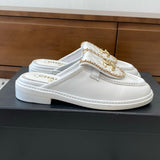 Women's Chain-Detail Diamond-Quilted Buckle Mule (White Calfskin) |G45474 X01000 10601