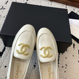 Women's Ivory White Glossy Calfskin Double C Logo Loafers| G39745 Y56385 10601