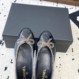 Women's Black Lambskin and Patent Calfskin Ballet Flats| G46663 B21588 94305