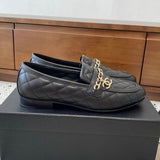 Women's Black Lambskin Loafers/Moccasins (with Gold Metal Chain and Pendant) |G46692 X01000 94305