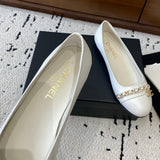 Women's White Patent Leather CC Chain Loafers |G38147 X56161 10601