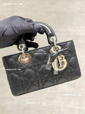 2026 Lady D-Joy Trench Handbag in Black Lambskin |M0613ONGE_M900