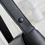 2026 Black Lambskin Messenger Bag |AS6222-B24367-94305