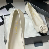 Women's Off-White Camellia Soft Lambskin or Cowhide Flat Ballet Flats |G45494