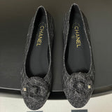 Women's Camellia Quilted Tweed Ballet Flats in Dark Grey Tweed| G39400