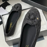 Women's Camellia Quilted Tweed Ballet Flats in Dark Grey Tweed| G39400