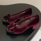 Women's Burgundy Velvet Camellia-Embellished Chunky Heel Pumps |G32166