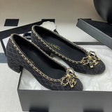 Women's Classic Ballet Flats, Black Lambskin and Patent Leather Combination, with Gold Chain Details |G46663