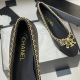 Women's Sheepskin and Patent Leather Patchwork Ballet Flats with Chain Detail in Black| G46663