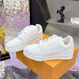 Men's Trainer Sneakers in White Grained Calfskin |1A8WAX