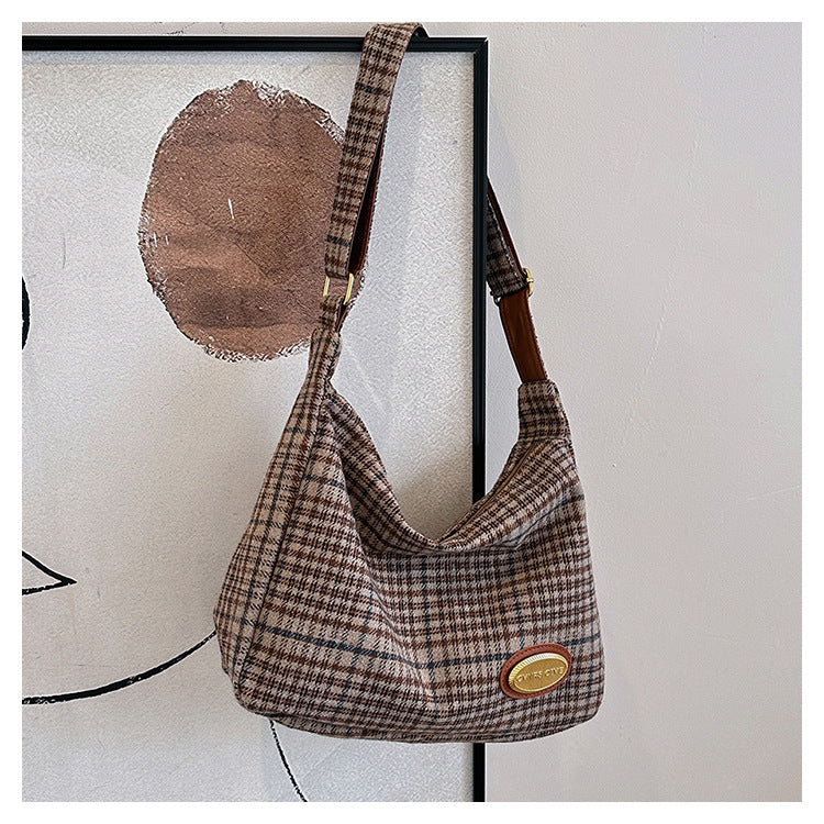 Autumn And Winter Large Capacity Woolen Bag For Women