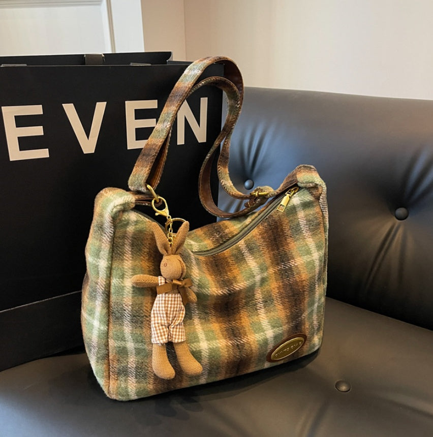 Autumn And Winter Large Capacity Woolen Bag For Women